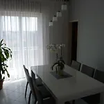 아파트 Noris