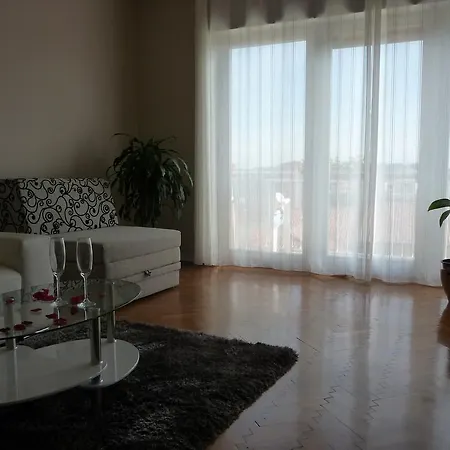 Noris Apartment